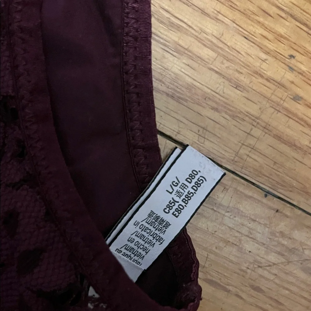 Victoria's Secret Deep Purple Lace Bralette